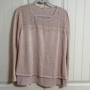 Adiva Lace Yoke Layered Hem Long Sleeve Top - Blush Cream Size XL